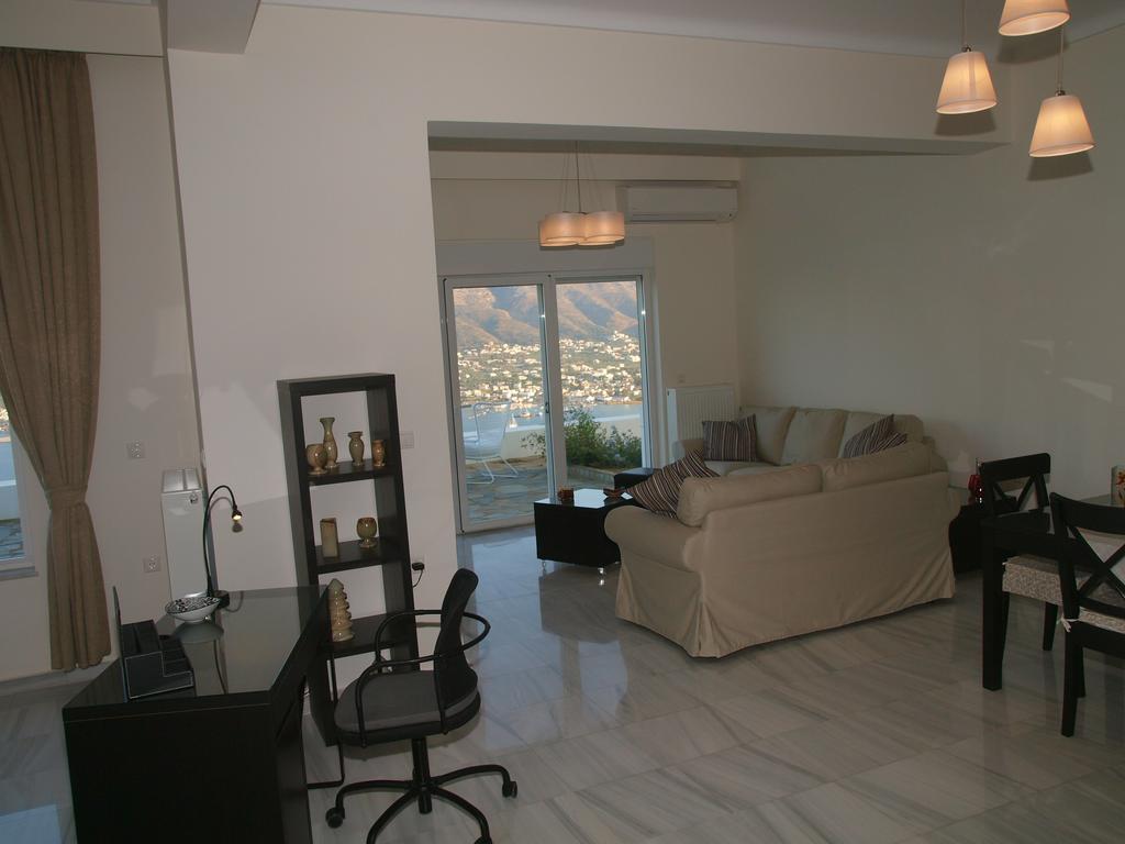 Panoramic Seaview Holiday House Souda Exterior photo